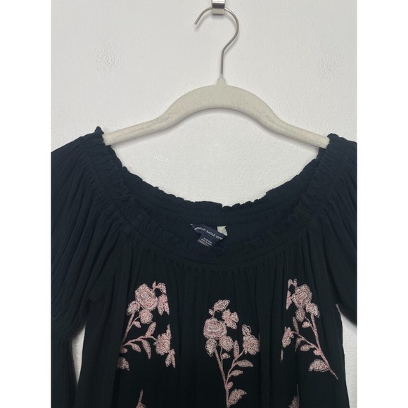 American Eagle Outfitters Sz S Off The Shoulders Blouse Black Floral Embroidered - Picture 4 of 12
